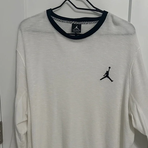 Jordan White and Black Crew Neck Tee - Picture 2 of 3